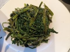 -有红鸡毛店·川菜(建设路店)