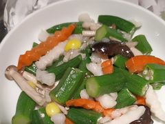 -前海沿·青岛菜(李沧万达店)