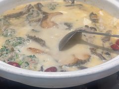 -黄泥岗·地道湖北菜(奥特莱斯店)