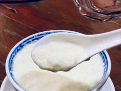 招牌传统双皮奶-周大娘牛乳(旧寨古村总店)