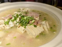 -鲁菜根·泰安菜(万达店)