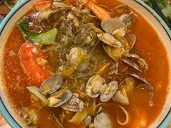 -何记花甲(海岸城旗舰店)