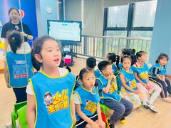-蓝话筒·少儿成人演讲口才·主持朗诵·戏剧表演(大华第一坊店)