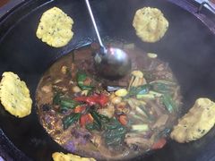 -曹丞相·地锅鸡·地锅鱼(武林店)