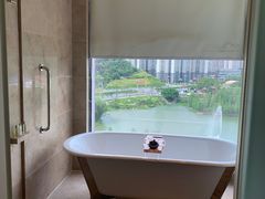 -广州汇华希尔顿逸林酒店