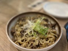意大利松露小牛肉酱宽面-Maxpoint Kitchen 西餐咖啡(乐峰广场店)