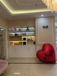 -Bollins波林丝•专研护发中心