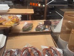 -RUXU入续糖水铺与包(卓悦中心店)