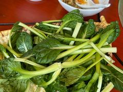 -鲁朗纳麦石锅鸡庄园