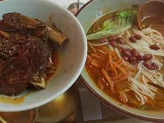 -百春原湖南牛肉粉(百联世纪店)