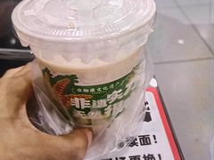 -牛一嘴·兰州牛肉面·大盘鸡(财富中心店)