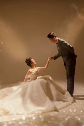 -雪中彩影婚纱摄影·微光艺术中心