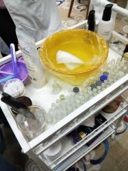 -阿茹娜美容会馆