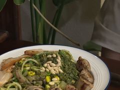 青酱鸡肉罗勒肠意面-COTTON CAFE(德信·中外公寓店)