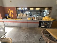 -HELLO 27 意面·沙拉·帕尼尼