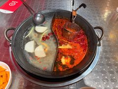 -朱光玉火锅馆(龙阳广场店)