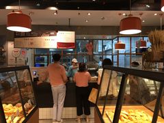 -Dough&Joe团憩(瑞虹天地月亮湾店)