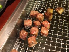 雪花肉粒-肉甲韩国木炭烤肉(新壹街1店)