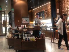 -星巴克臻选(北京颐堤港中心第二店)