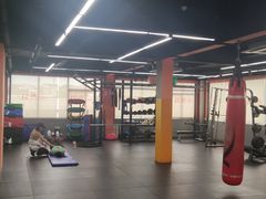 -佳禾健身(三元里店)
