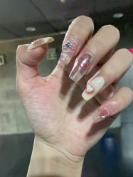 -晨·艺美甲美睫