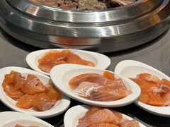 -黑金·寻焰自助百汇·烤肉·火锅(中街店)