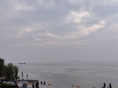 -巴陵广场