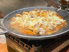 铁板章鱼五花肉-春熙台韩国料理·章鱼肥牛(西丽店)