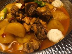 沙湾原始大盘鸡-丝路金桃·新疆菜(徐汇店)