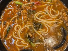 -香巴拉云南餐厅(华莱坞店)