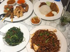 -关夫人餐厅(阳光广场店)