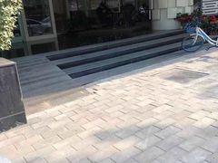 -喜鹊愉家酒店(郑州曼哈顿博览中心地铁站店)