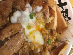 -熊吞·大碗丼烧肉饭(济宁万达广场店)