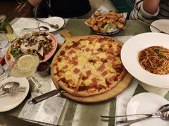 夏威夷披萨-爱上层楼咖啡馆(为公桥店)