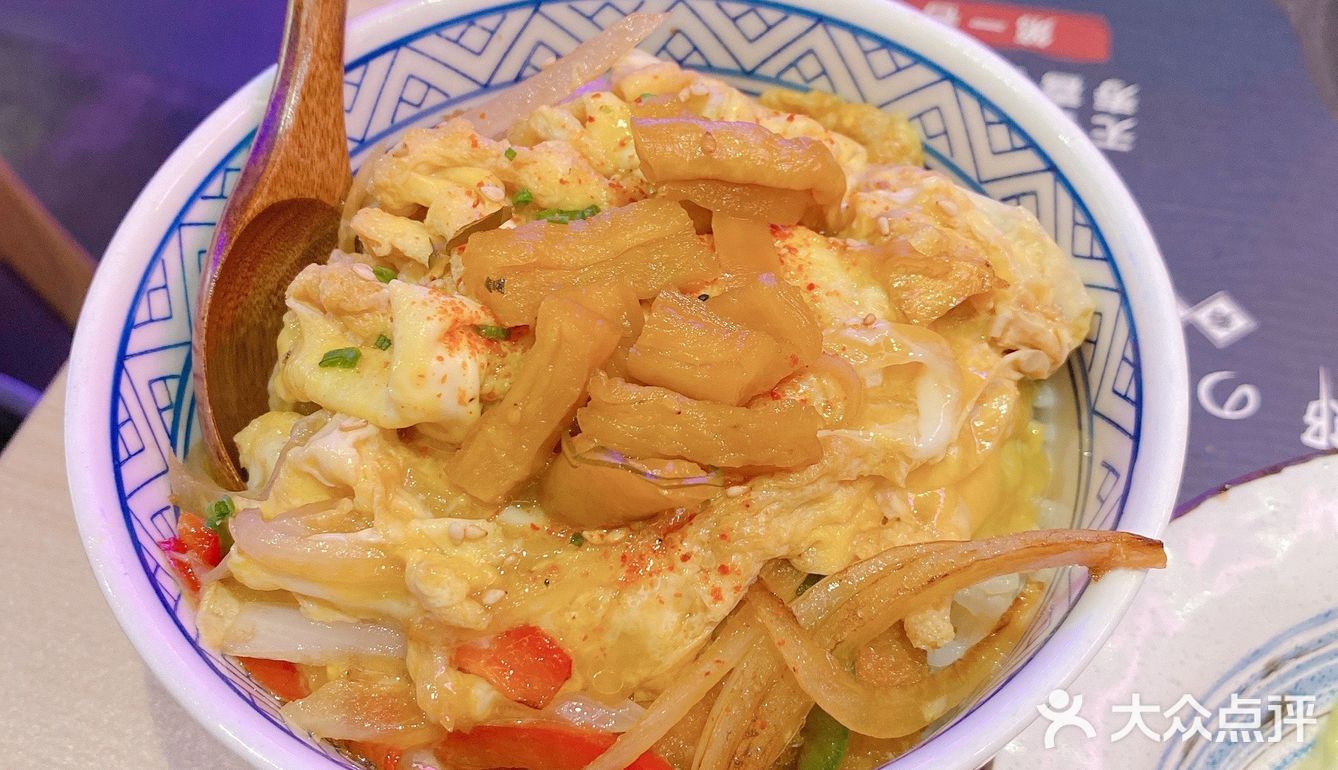 新店开业必须凑热闹