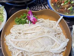 -山城棒棒军手作火锅·天花板手撕水牛鲜毛肚(北京店)
