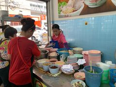 -榮泰米粉湯(Left Shop)