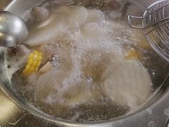 牛骨汤底-粤潮牛肉火锅店(江南大道店)