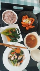 -艾薇朵朵全套房月子中心(江宁店)