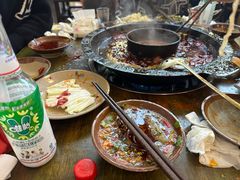 -黄潇洒老火锅(九眼桥宏济巷店)