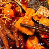 去解放碑一定要吃的螺蛳粉火锅！好吃死了！！！