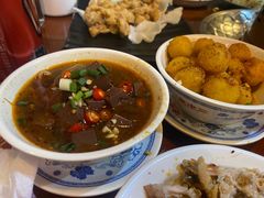 -炉小二铜锅牛蛙•川湘菜(三里屯店)