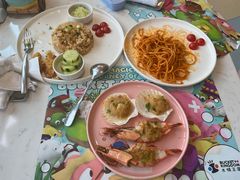 -水桶王国主题餐厅·聚会·生日派对·亲子活动·家庭套餐(亚龙湾希尔顿店)