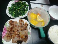 -鲸育宝宝月嫂(徐汇店)