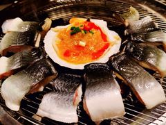 -围炉肉舍•炭烤活鳗•丹东海鲜烤肉(步行街店)