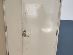 -Y&Y创意真人密室逃脱馆(人民广场步行街店)
