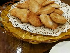 香煎墨鱼饼-启香鸡私房菜(湖景店)