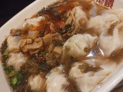 酸辣馄饨-双燕楼·手工馄饨·汤面小吃(世纪汇店)
