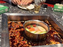 -二荆条·蜀鲜汇城市森林火锅