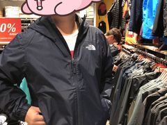 -潘多夫名品奥特莱斯